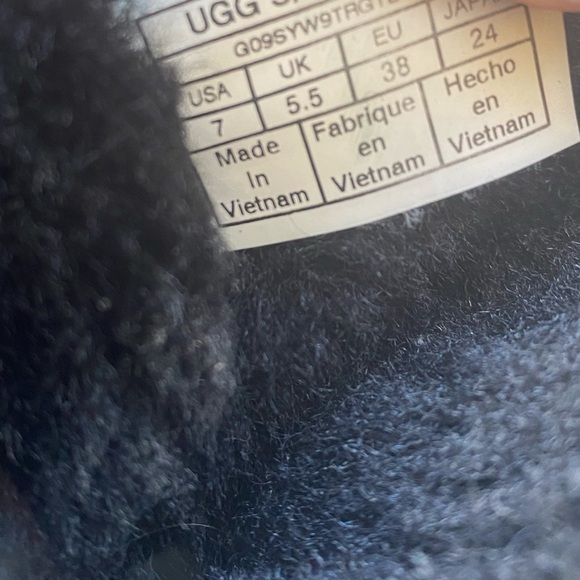 UGG Pala Womens Boots Sheepskin Side Laceup and Bow Size 7 - Picture 4 of 7